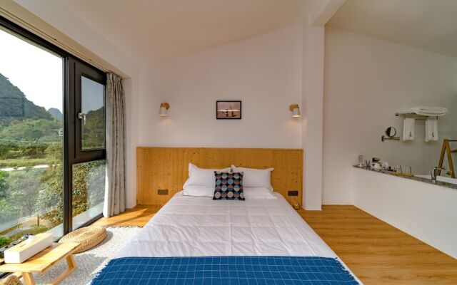 Yangshuo Serene Cove Hotel