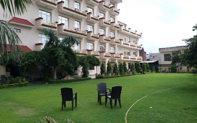 Hotel Jagdamba