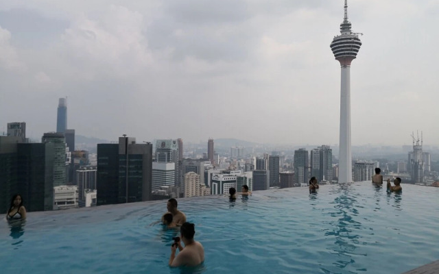 Muhome The Platinum Suites