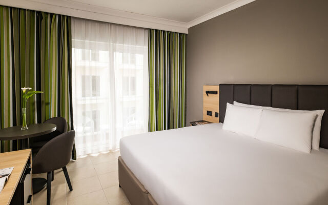 QAWRA Palace Resort & SPA
