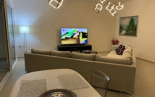 Prince Palace Netanya Beach Royal Resort