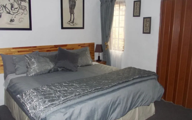 Villa Ocean Crest Guesthouse and B&B