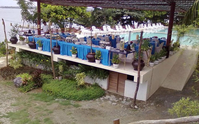 Almont Beach Resort