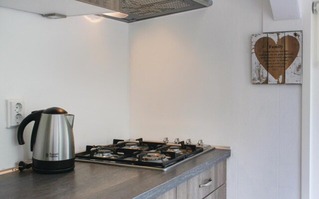 Awesome Home in Ermelo With 2 Bedrooms and Wifi
