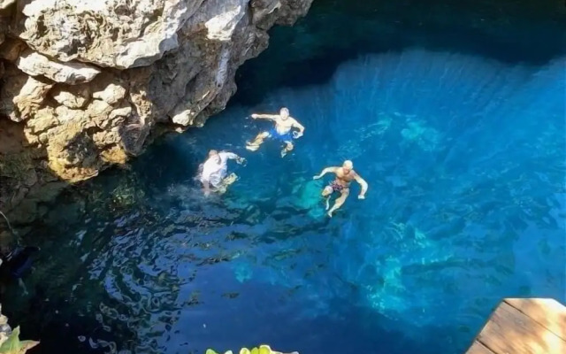 Sand Dollar At Ten Bay Beach 4 Bedroom Home