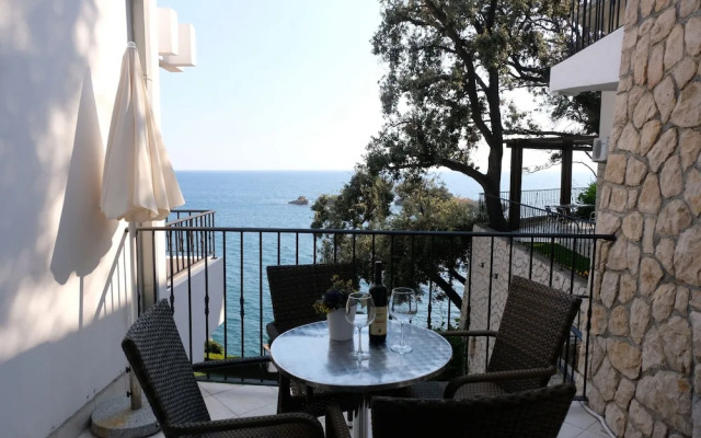 Apartments Eneida