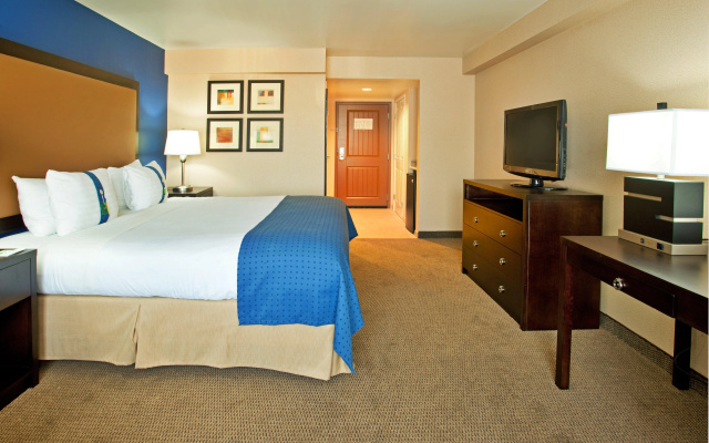 Holiday Inn Hotel & Suites PHOENIX AIRPORT by IHG