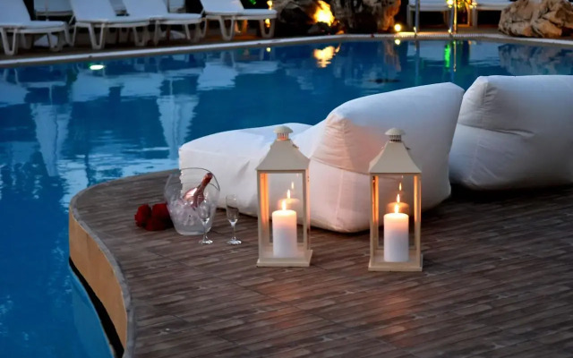 Palm Beach Hotel - Adults only