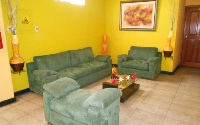 Hotel Oro Verde & Suites
