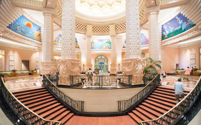 The Royal at Atlantis