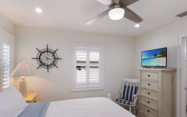 Surf Riders 4 Bedroom Home