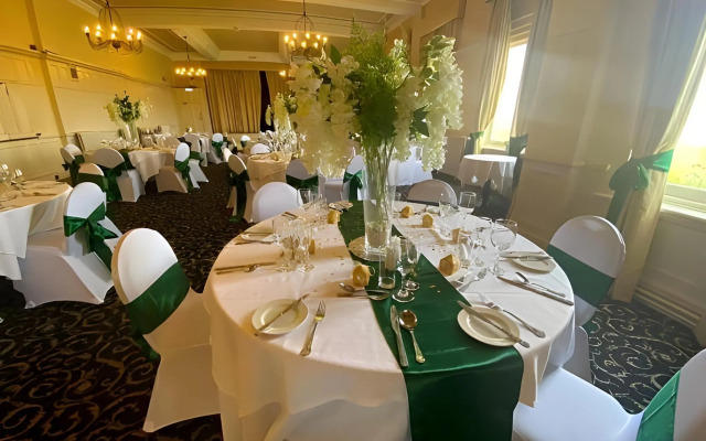Leasowe Castle Hotel