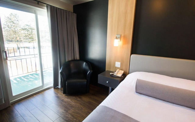 Hotel Marineau Mattawin