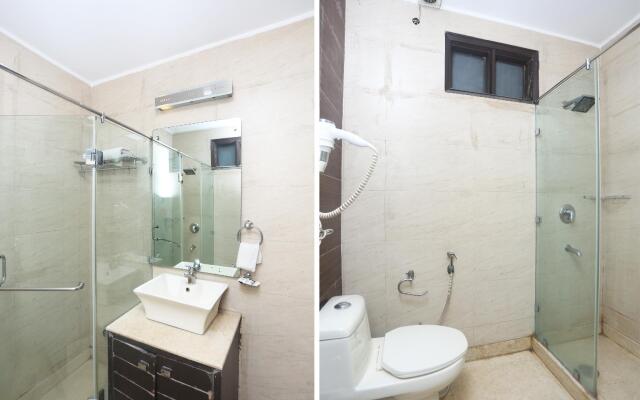 The Metropolis Guest House Near RK Ashram Metro Station