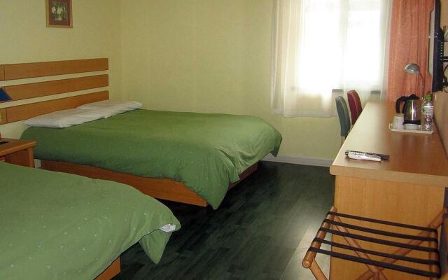 Home Inn Qingdao Zhongshan Road Pichaiyuan