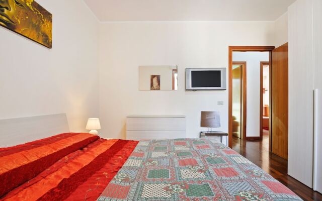 Cosy Holiday Home in Lecce With Balcony