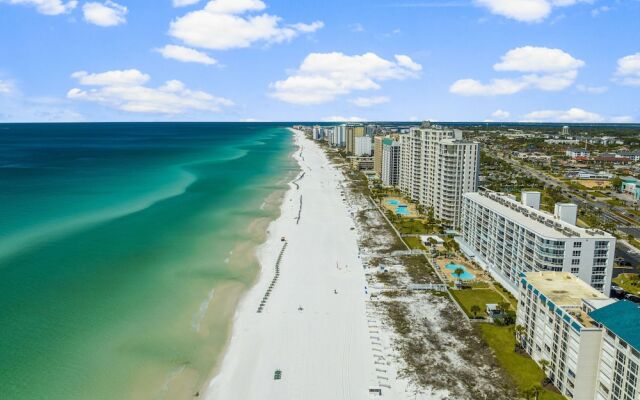 Sterling Sands Resort by Panhandle Getaways