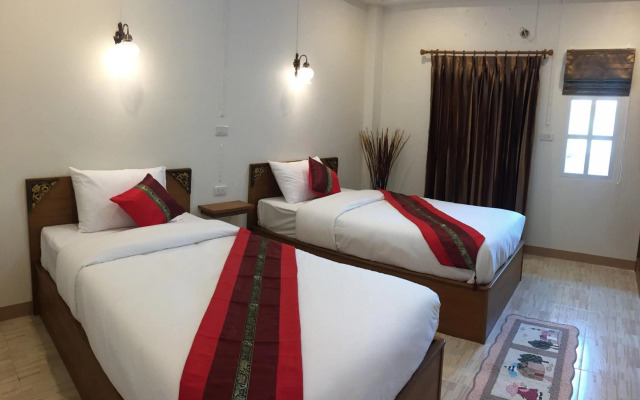 Maesot Siri Hotel