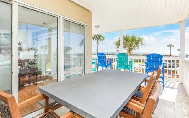Dolphin Watch 4 by Tybee Vacation Rentals
