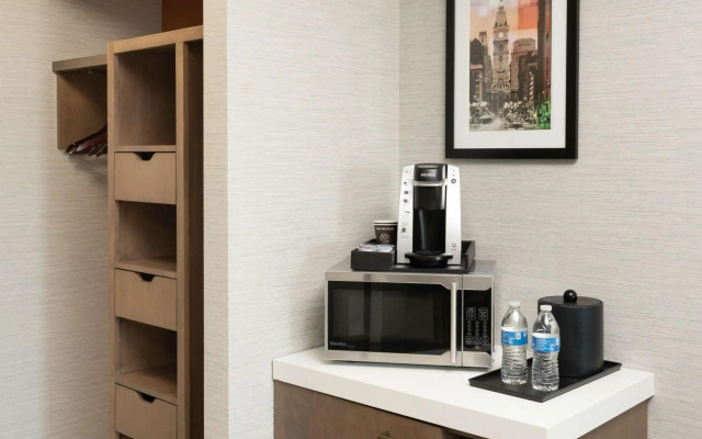 Hilton Garden Inn Philadelphia Center City