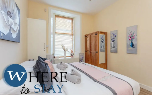 Beautiful 2bed Ground-f Pitt St. Apartment