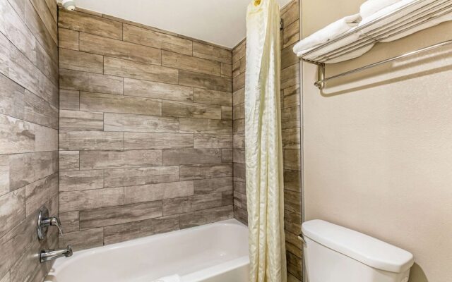 Rodeway Inn