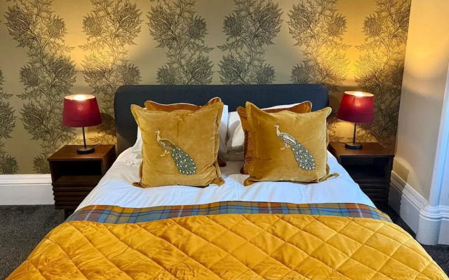 Scot Townhouse