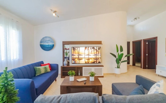 7br Massive Villa In Sosúa - 2mins From Nightlife!