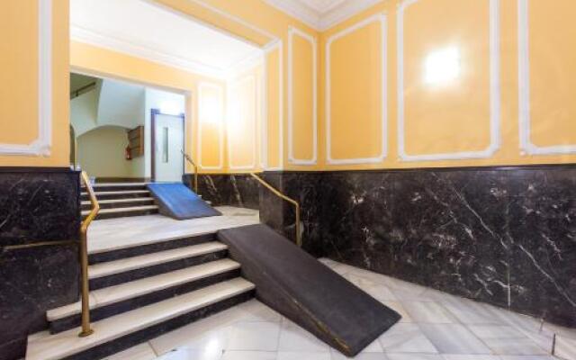 VINTAGE - Plaza Universidad