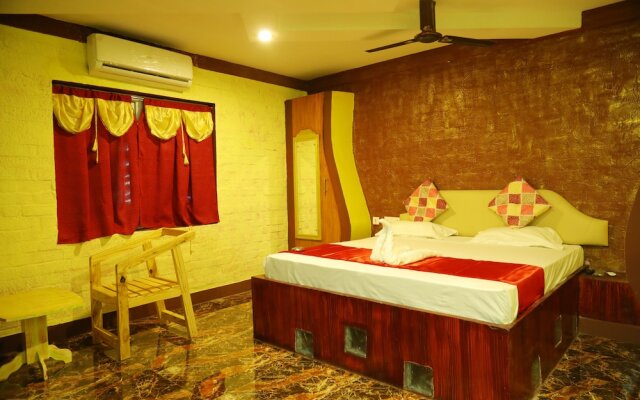 Navagiraga Resorts & Hotel