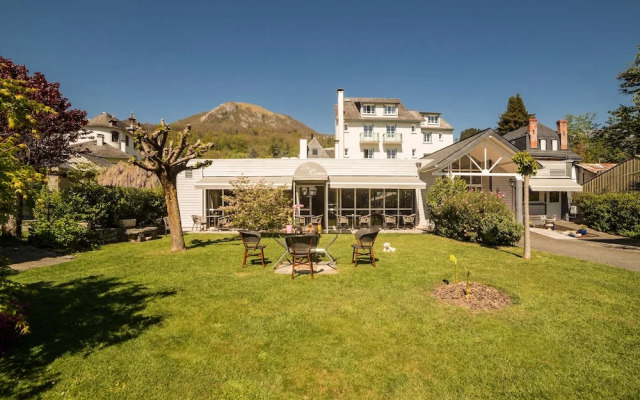 Logis Hotel les Cimes