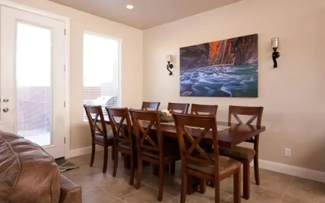 Canyon Oasis