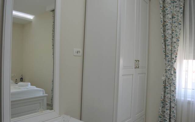 Apartments Jakov