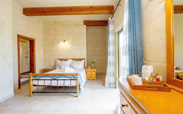 Ta'sandrija Pool And Well-being In Gozo