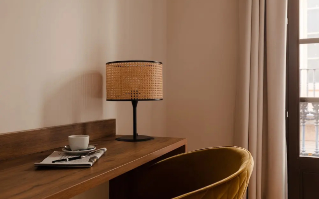 Los Arcos Hotel Gothic Quarter, Sonder