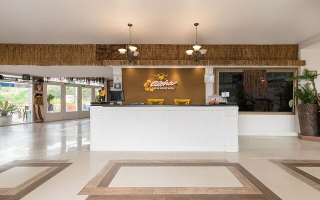 Club House Hotel