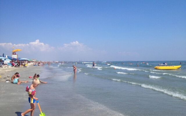 Apart holiday Maria Mamaia