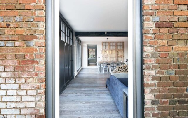 Stylish St John Conversion in the Centre of Rye