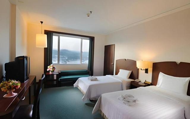 Grand Mandarin Betong Hotel (SHA Extra Plus)