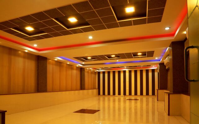 Hotel Royal Palm - A Budget Hotel in Udaipur