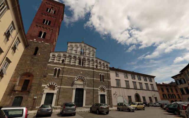 Casa Palatial in Lucca