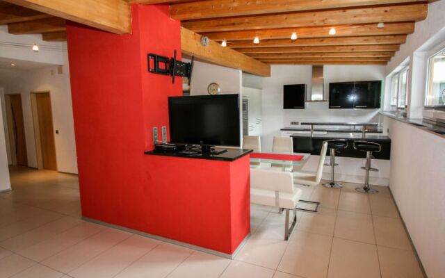 Apartment Sandra See