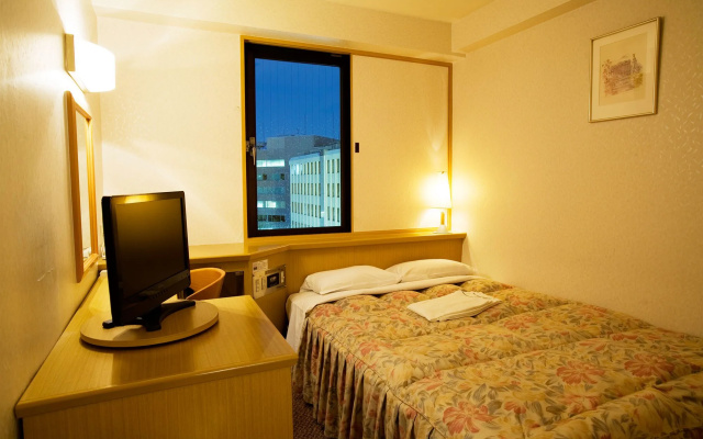 Toyo Hotel