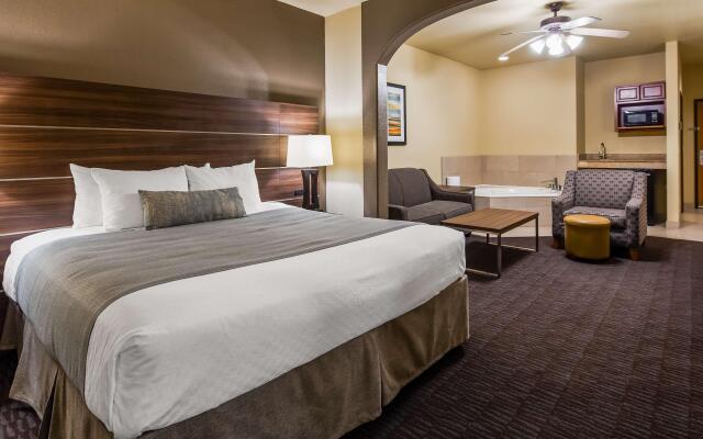 Best Western Plus Hill Country Suites