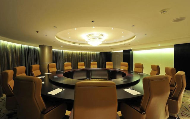 Ming Garden Hotel and Residences