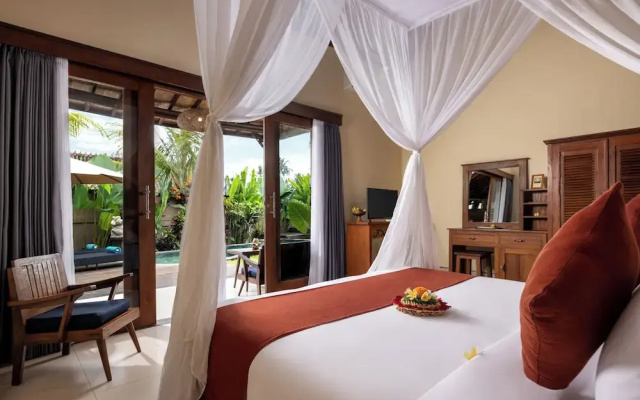 Santris Villa by GenuineHost