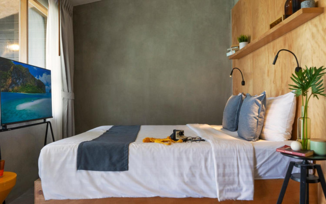 Escape Beach Resort