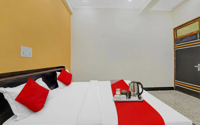 Oyo Flagship 70327 Hotel Manu Grand