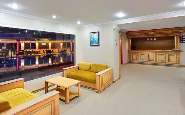 Tropicana Beach Hotel