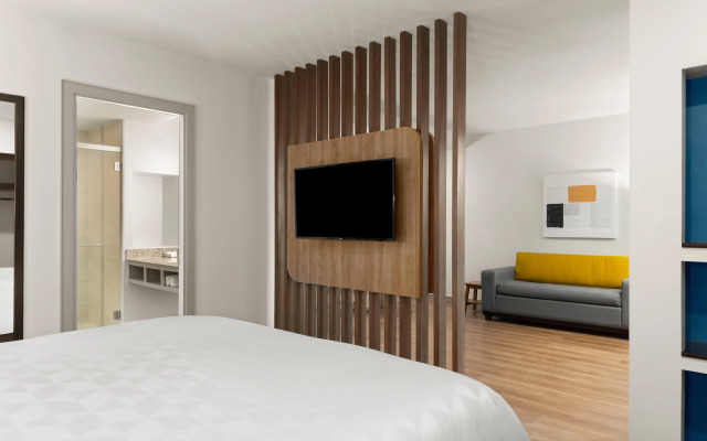 Holiday Inn Express San Jose Forum by IHG